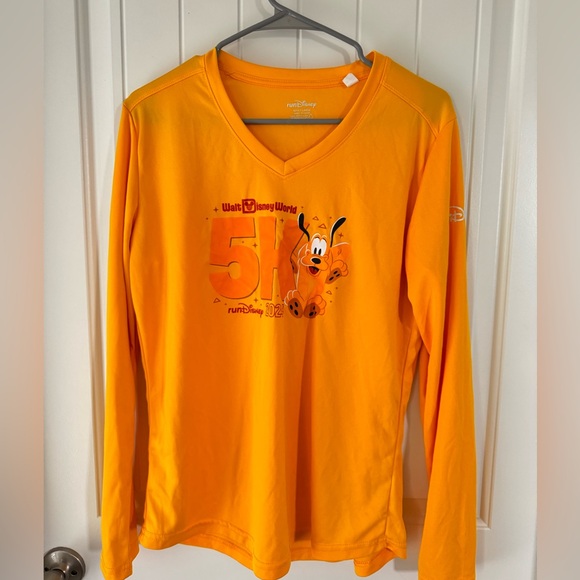 RunDisney Pluto 2024 5K Race Shirt Woman’s Large - Picture 1 of 2